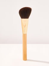 angled cheek brush